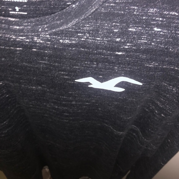 Hollister long sleeve - Picture 4 of 5